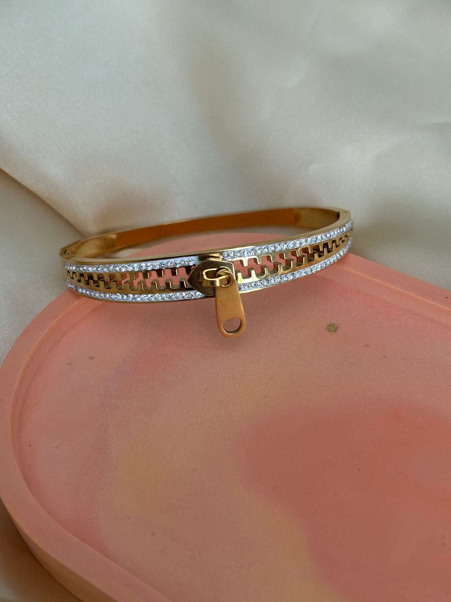 Bracelet fermeture éclair strass
