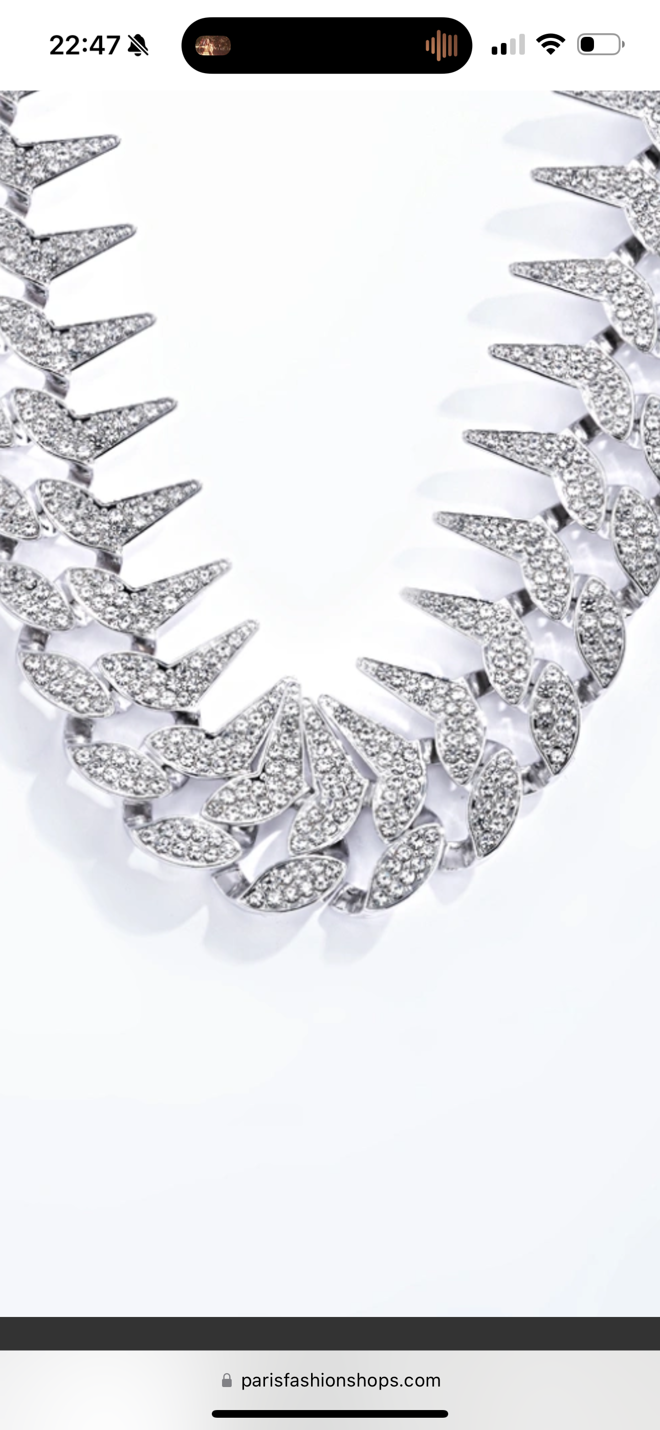 Chaîne feuillage serti de strass style Iced out