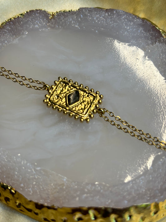 Bracelet plaque doré