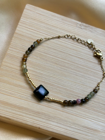 Bracelet cube noir