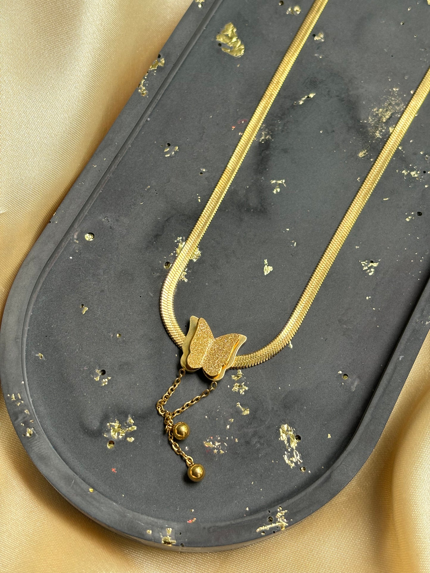 Chaine motif papillon