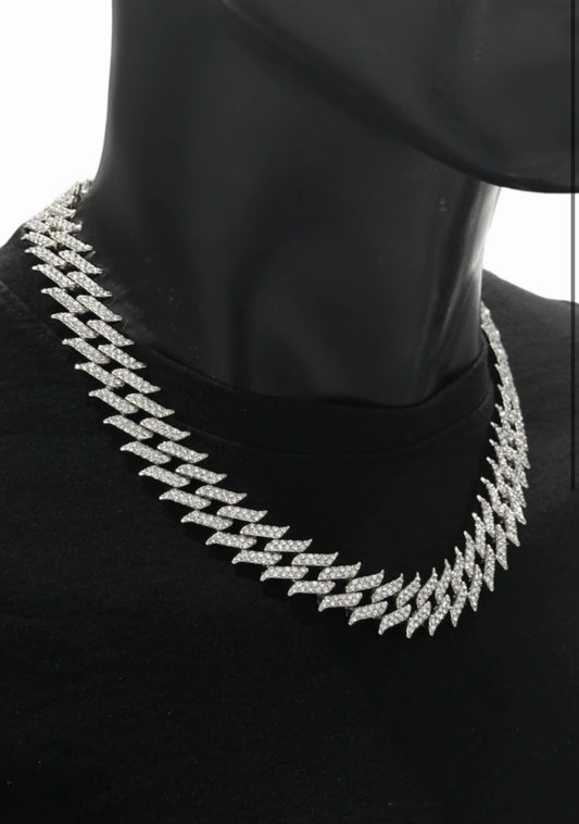 Chaîne cuban link pavé de diamants