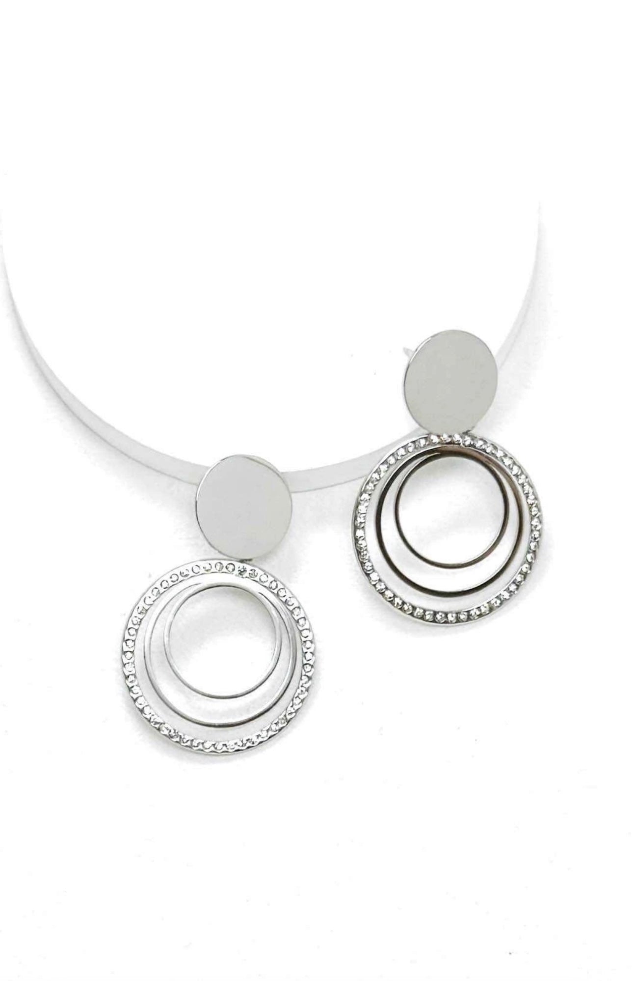 Boucle d'oreille géométrique